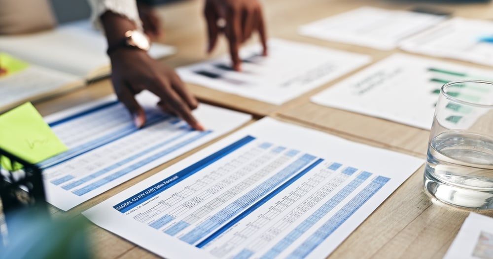 Businesshandsdocumentsandcollaborationongraphschartsandstatistics Payoutscom Businesshandsdocumentsandcollaborationongraphschartsandstatistics